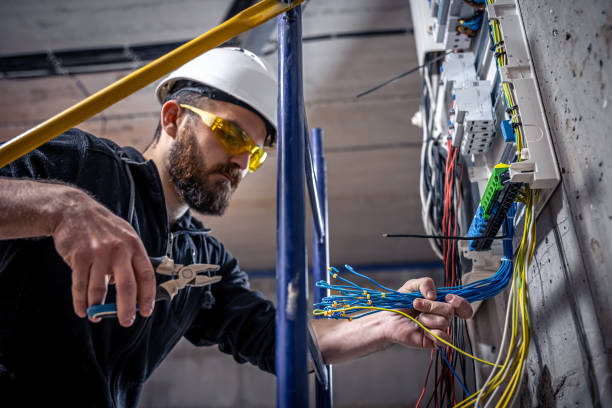 Best Electrical Contractors for Businesses  in Santa Maria, CA